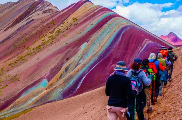 rainbow mountain tour from cusco