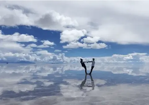 UYUNI, TOUR INTERA GIORNATA PIAZZA SALE